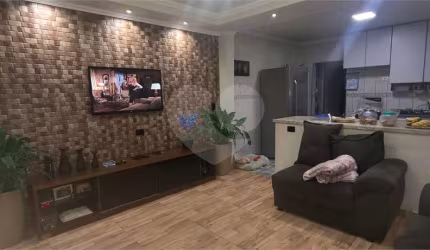 Casa térrea com 2 quartos à venda em Jardim Arpoador - SP