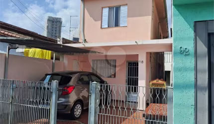 Sobrado com 3 quartos à venda em Jardim Humaitá - SP