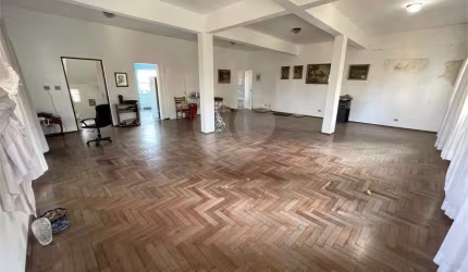 Casa com 3 quartos à venda em Jardim Panorama - SP