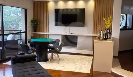 Apartamento com 4 quartos à venda em Vila Suzana - SP