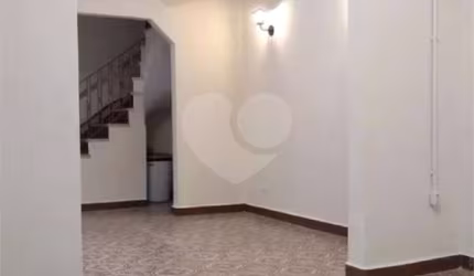 Sobrado com 3 quartos à venda em Bom Retiro - SP