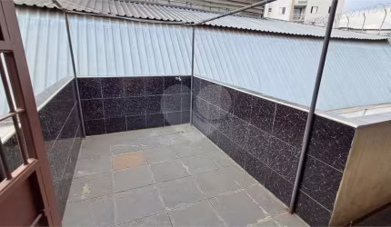 Sobrado com 3 quartos à venda em Bom Retiro - SP