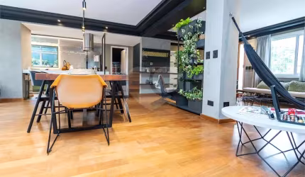 Casa com 4 quartos à venda em Cidade Monções - SP