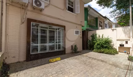 Sobrado com 3 quartos à venda em Vila Olímpia - SP