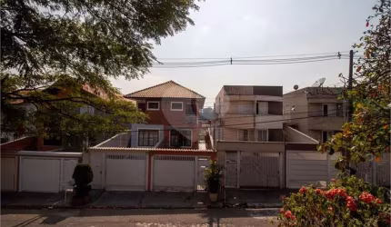 Casa com 3 quartos à venda em Jardim Ester - SP