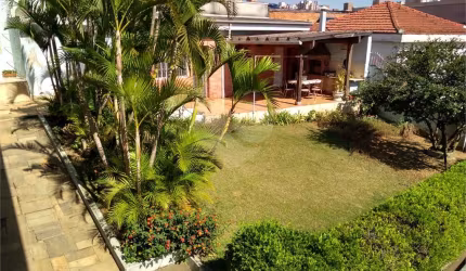 Casa térrea com 3 quartos à venda em Vila Bonilha - SP