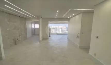 Apartamento com 3 quartos à venda em Tatuapé - SP