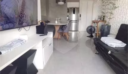 Apartamento com 3 quartos à venda em Jardim Independência - SP