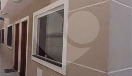 Condomínio com 2 quartos à venda em Vila Medeiros - SP