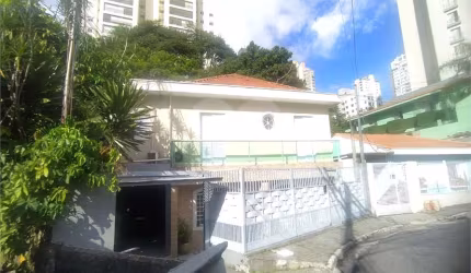 Casa com 10 quartos à venda em Santa Teresinha - SP