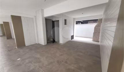 Casa com 2 quartos à venda em Macuco - SP