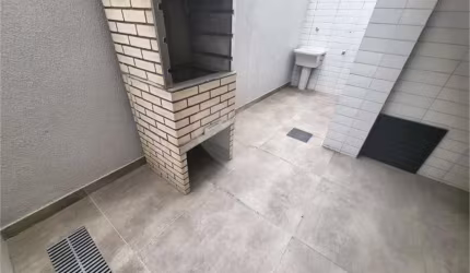 Casa com 2 quartos à venda em Macuco - SP