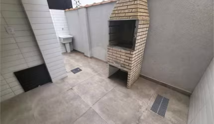 Casa com 2 quartos à venda em Macuco - SP
