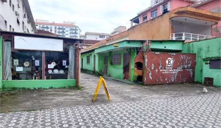 Terreno à venda em Vila Belmiro - SP