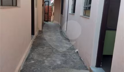 Casa com 5 quartos à venda em Vila Margarida - SP