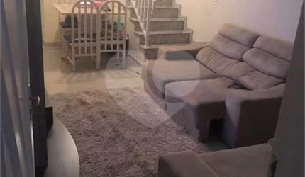 Sobrado com 3 quartos à venda em Jardim Ana Rosa - SP