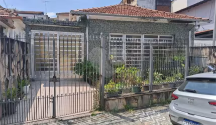 Casa com 4 quartos à venda em Parada Inglesa - SP