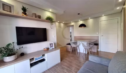Apartamento com 3 quartos à venda em Vila Azevedo - SP