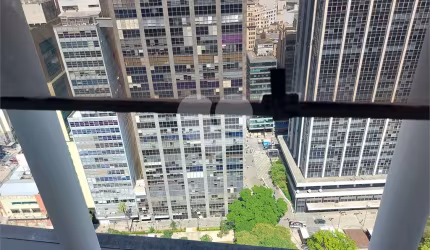 Lajes Corporativas à venda em Centro - SP