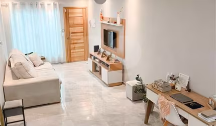 Sobrado com 3 quartos à venda em Vila Arriete - SP