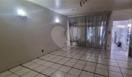 Sobrado com 3 quartos à venda em Horto Florestal - SP