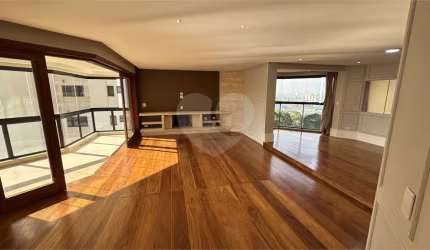 Apartamento com 4 quartos à venda em Jardim Fonte Do Morumbi - SP