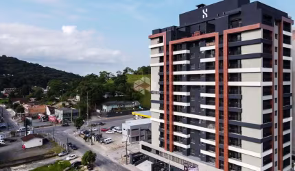 Apartamento com 2 quartos em condomínio completo e sustentável no Anita Garibaldi.