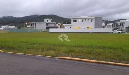 Terreno Condomínio Caledônia