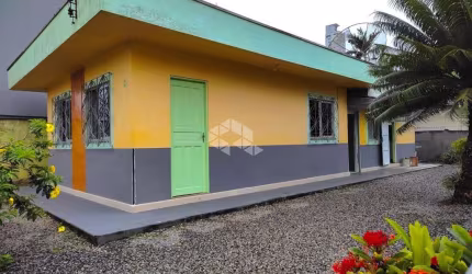 Casa de 2 quartos na Barra em Balneário Camboriú