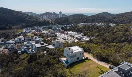 Terreno em condomínio 985m2 alto padrão