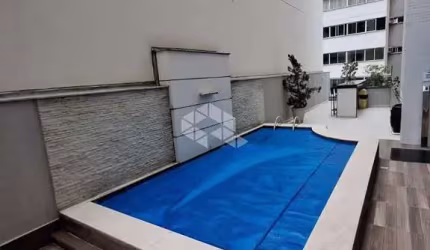 Apartamento Exclusivo com 3 Suítes e Terraço Privativo no Centro de Balneário Camboriú