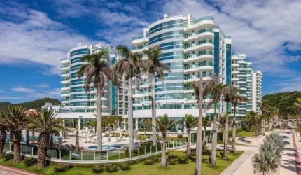 Apartamento 3 suítes mobiliado com vista mar na Praia Brava