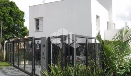 Casa com linda vista para o rio Guaíba.