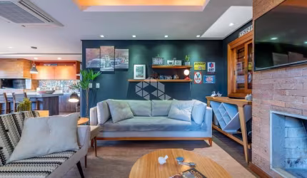 Casa de 166 m², 3 dormitórios sendo 3 suítes, amplo living para 3 ambientes.