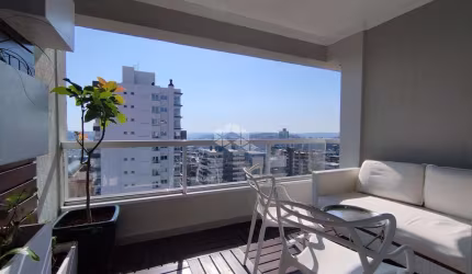 Apartamento semi mobiliado com 3 suítes,  sendo 2 suítes no modelo americana com 2 vagas de garagem