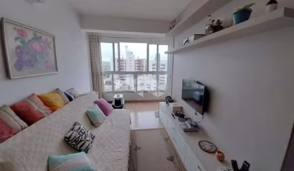 Aparatmento 2 dormitórios, sendo 1 suite, churrasqueira e 1 vaga