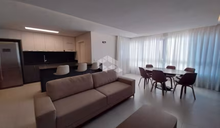 Mobiliado com 02 dormitórios e 02 vagas