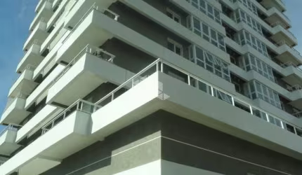 Apartamento de luxo decorado e imobiliado no Humaitá