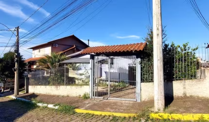 Casa de 3 quartos no bairro Licorsul