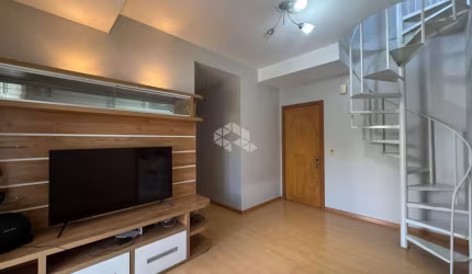 COBERTURA DUPLEX COM ESPAÇO GOURMET E PÁTIO PRIVATIVO