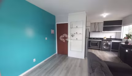 Apartamento com 02 quartos/dormitórios no bairro Serraria, em São José- SC
