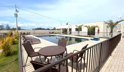 Apartamento com 2 quartos/dormitórios no bairro Sertão do Maruim, em São José- SC