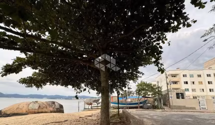 Apartamento com 2 quartos/dormitórios no bairro Balneário, em Florianópolis- SC