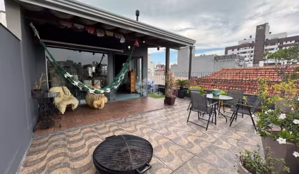 COBERTURA DUPLEX COM 3 DORMITÓRIOS NO BOM FIM