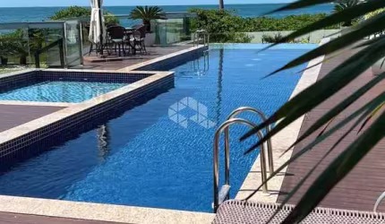 Apartamento frente mar mobiliado com três quartos  no Centro de Bombinhas SC