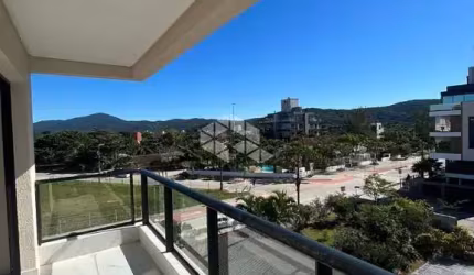 Apartamento duplex com dois quartos no Mariscal em Bombinhas SC