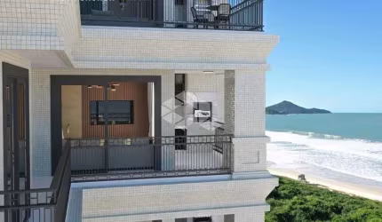 Apartamento com duas suítes na praia do Mariscal em Bombinhas SC