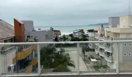 Cobertura duplex mobiliado no Mariscal em Bombinhas SC