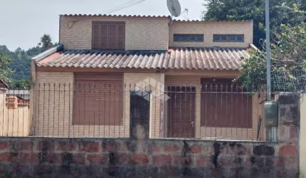 Casa com 120m² privativos bairro Aberta dos Morros