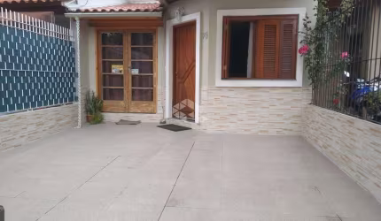 Casa 2 dormitórios com 62,29m²  bairro Aberta dos Morros